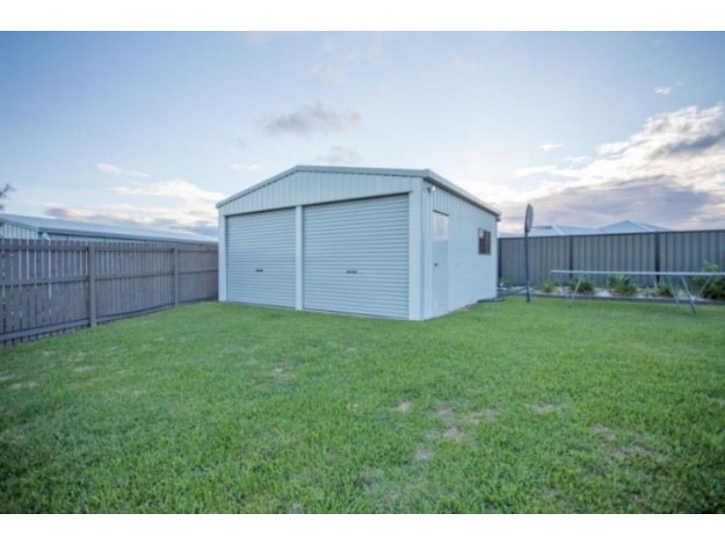 4 Macartney Drive, Marian QLD 4753