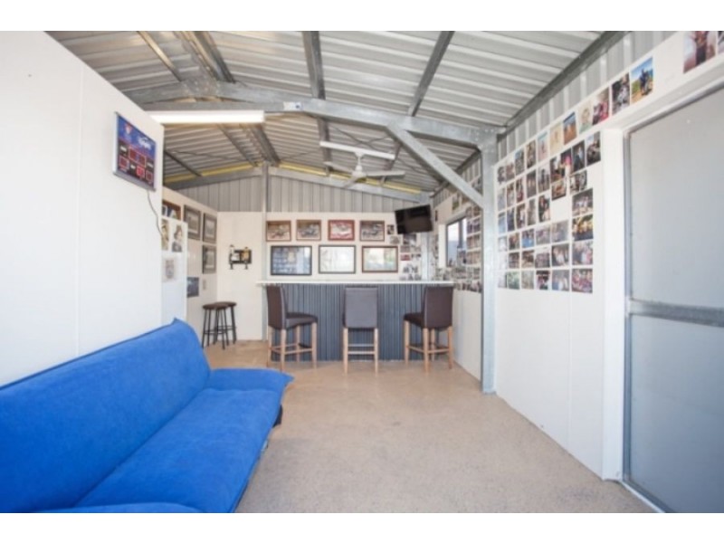 4 Macartney Drive, Marian QLD 4753