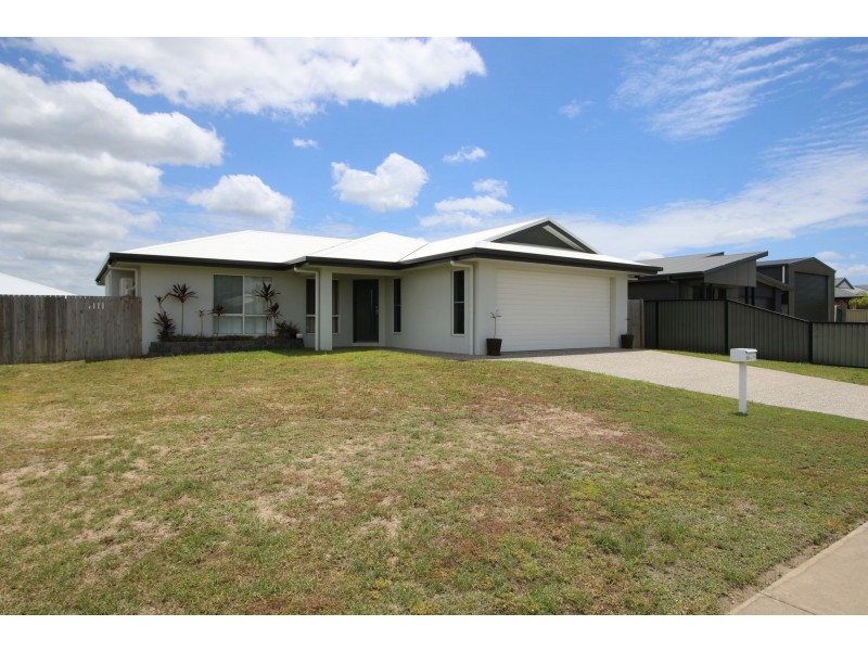 14 Amelia Drive, Mirani QLD 4754
