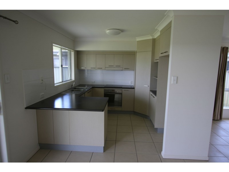 14 Amelia Drive, Mirani QLD 4754
