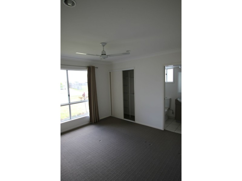 14 Amelia Drive, Mirani QLD 4754