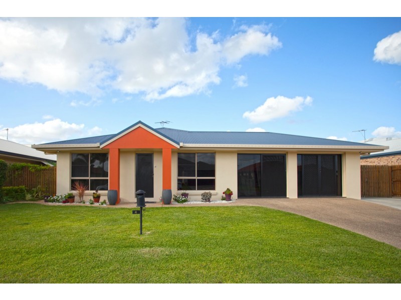 4 Bradco Avenue, Ooralea QLD 4740