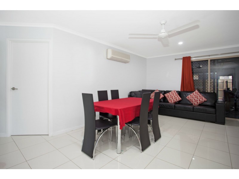 4 Bradco Avenue, Ooralea QLD 4740