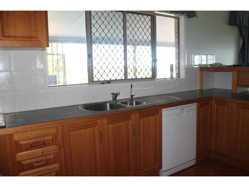 101 Wallmans Road, Rural View QLD 4740