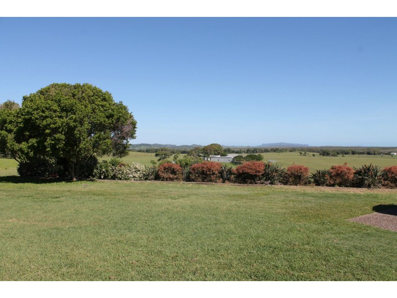 101 Wallmans Road, Rural View QLD 4740