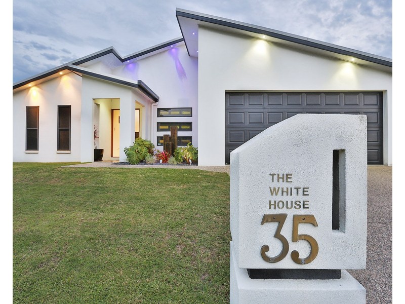 35 Duranbah Circuit, Blacks Beach QLD 4740