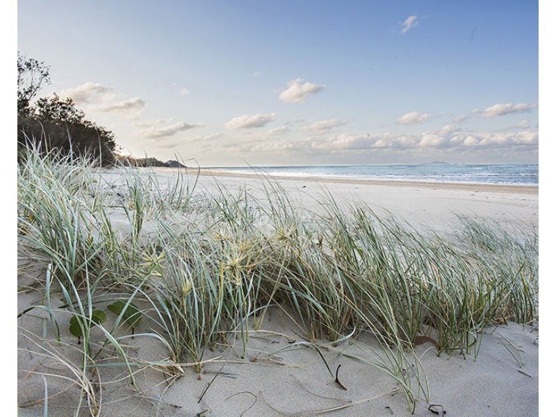 35 Duranbah Circuit, Blacks Beach QLD 4740