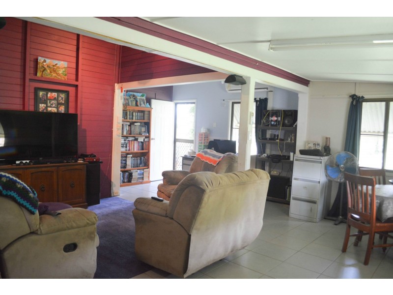 247 Oakenden-Sarina Road, Oakenden QLD 4741