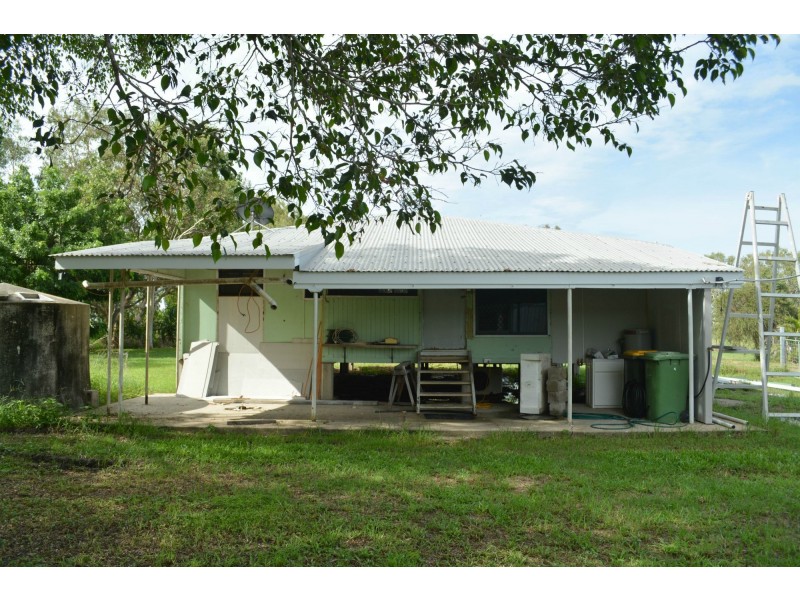 247 Oakenden-Sarina Road, Oakenden QLD 4741