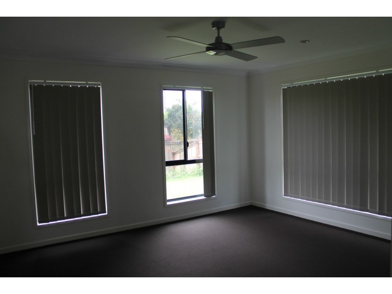 18 Burge Court, Glenella QLD 4740