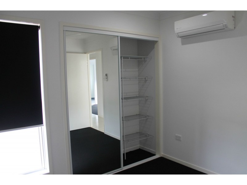 48 Dickens Avenue, Ooralea QLD 4740