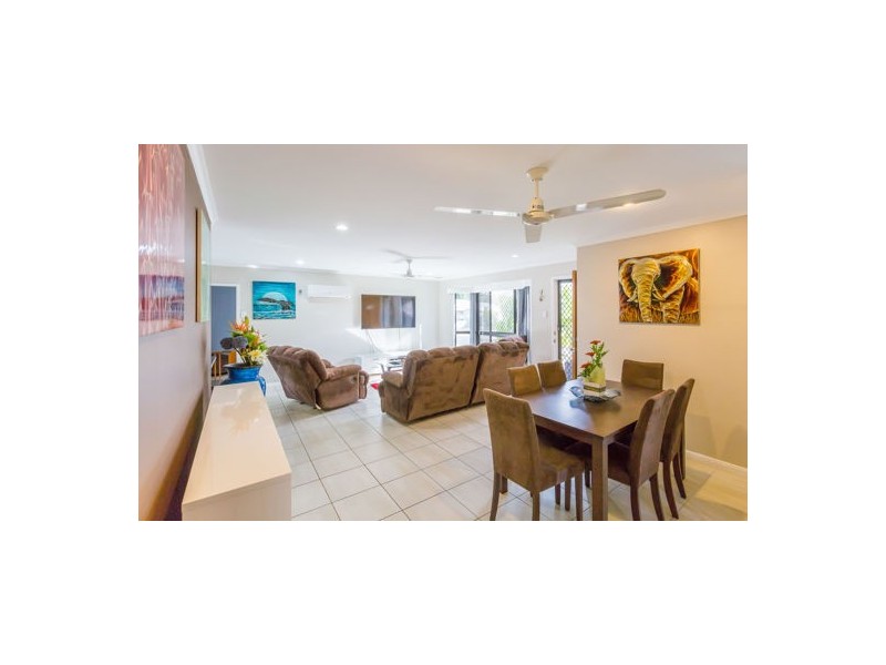 9 Lilian Avenue, Eimeo QLD 4740