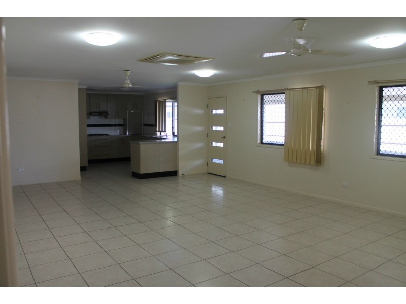 66 Victor Avenue, Glenella QLD 4740