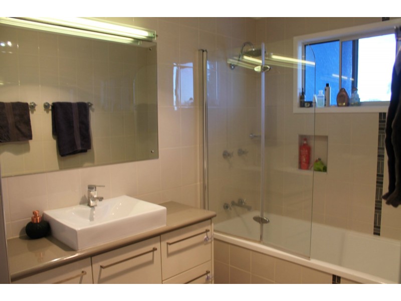 14 Loudon Street, Mount Pleasant QLD 4740