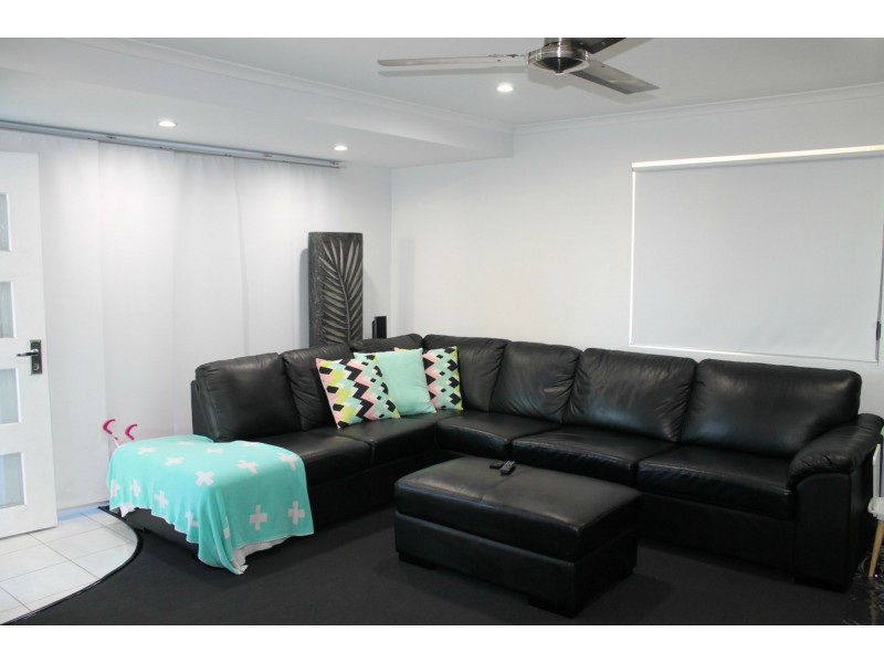 14 Loudon Street, Mount Pleasant QLD 4740