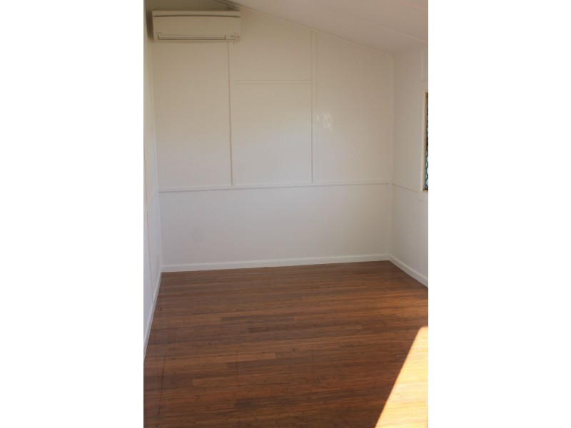 50 Meadow Street, North Mackay QLD 4740