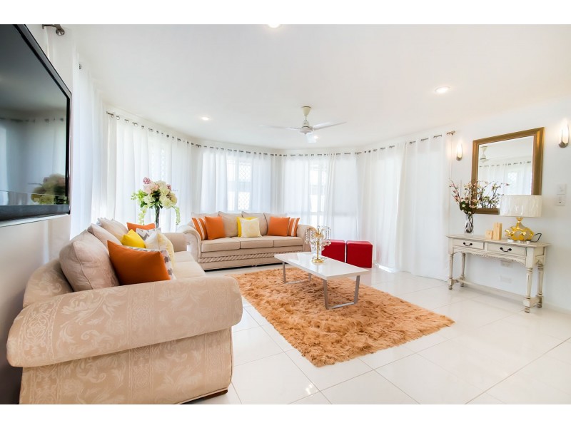 11 Lois Street, Mount Pleasant QLD 4740