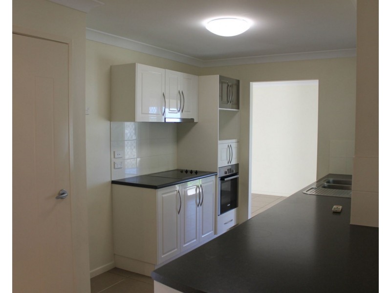9 Lance Street, Bucasia QLD 4750