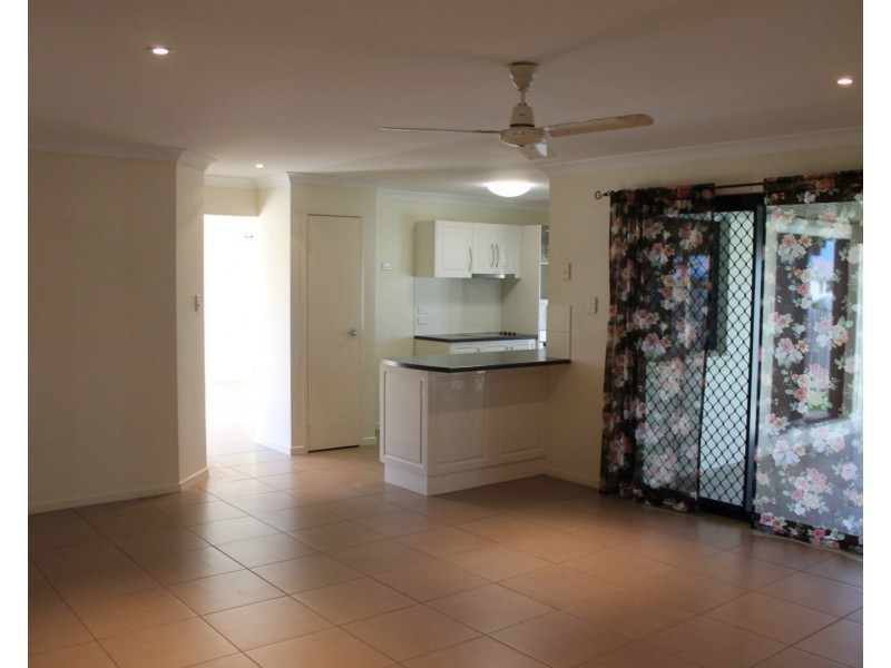 9 Lance Street, Bucasia QLD 4750