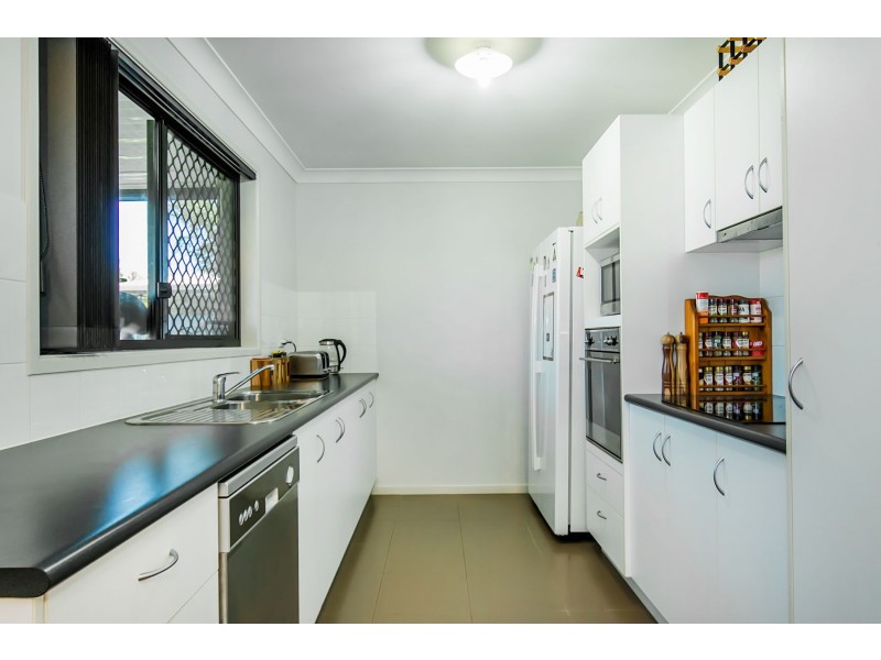 38 Debbiesue Drive, Mount Pleasant QLD 4740