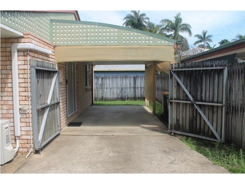 2/6 Taylor Street, West Mackay QLD 4740
