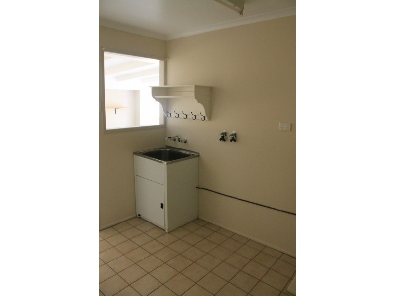 6 The Barons Drive, Andergrove QLD 4740