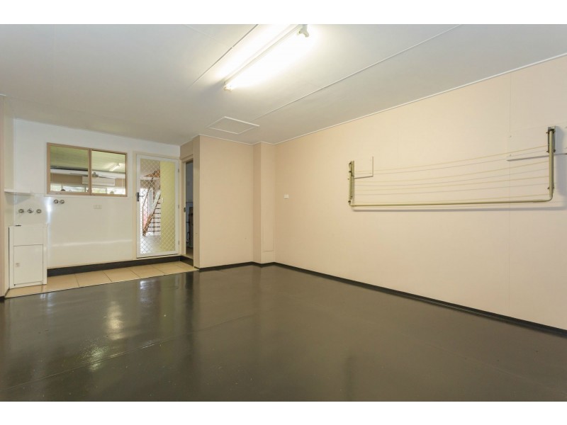 2/115 Evan Street, South Mackay QLD 4740