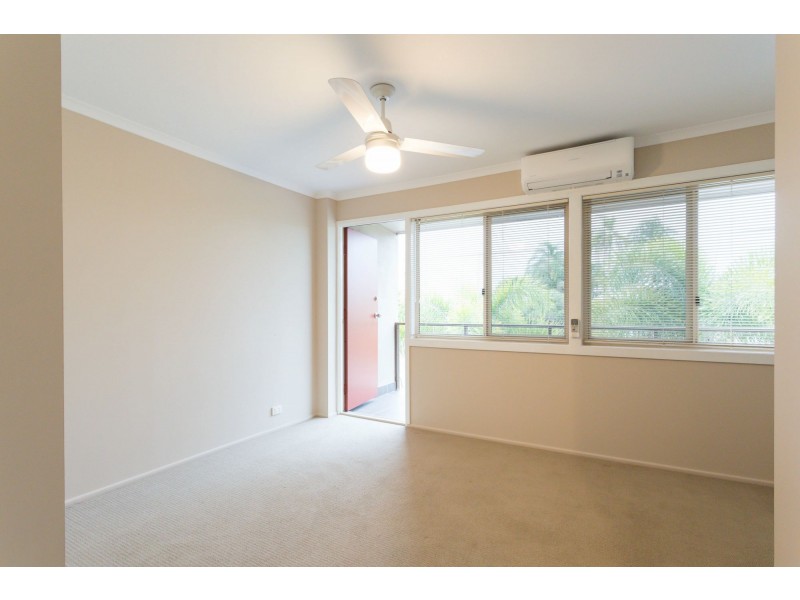 2/115 Evan Street, South Mackay QLD 4740
