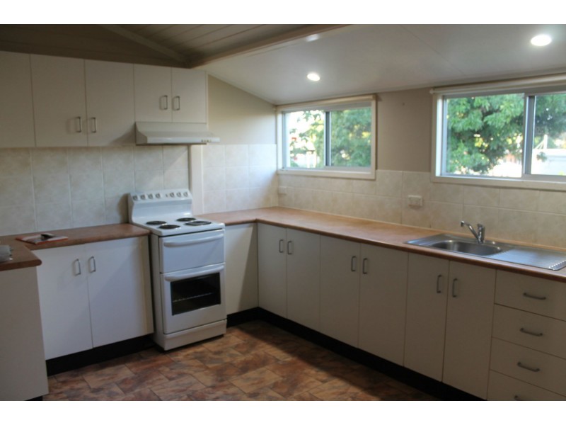 11 James Street, Mackay QLD 4740