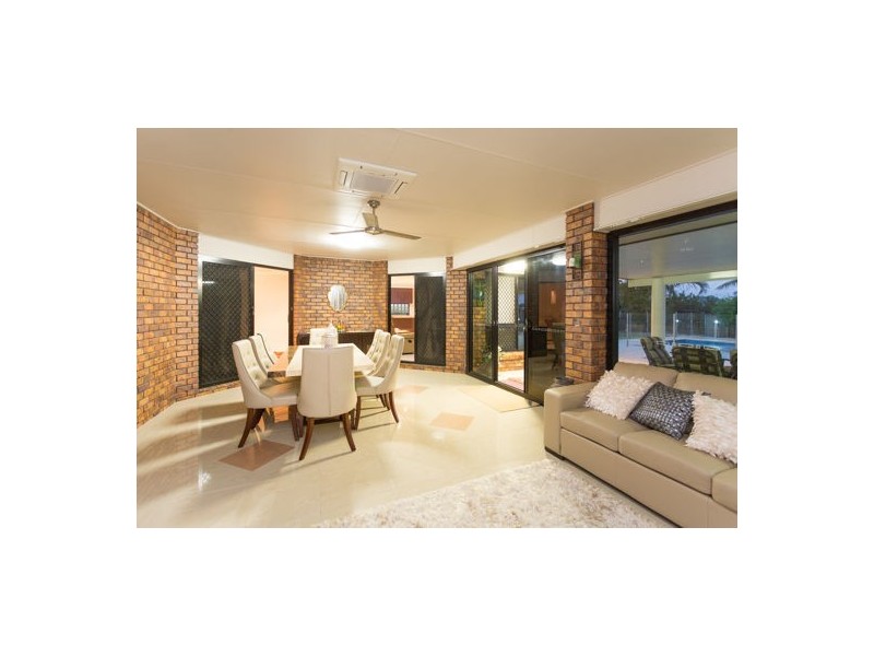 107 Victor Avenue, Glenella QLD 4740
