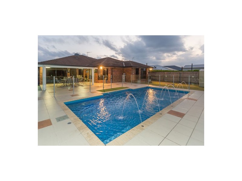 107 Victor Avenue, Glenella QLD 4740