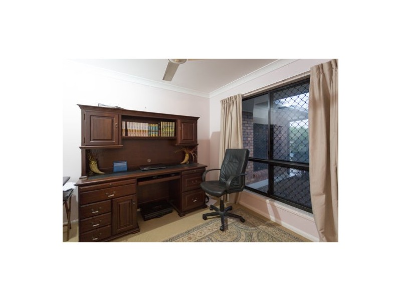107 Victor Avenue, Glenella QLD 4740