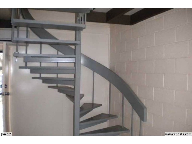 1/6 East Gordon Street, Mackay QLD 4740