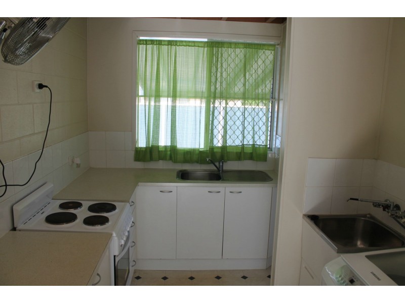 1/6 East Gordon Street, Mackay QLD 4740