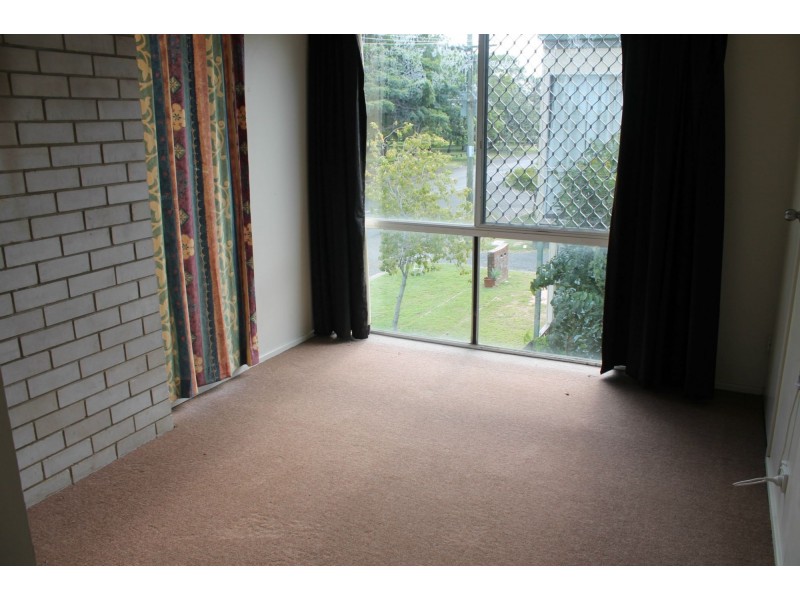 1/6 East Gordon Street, Mackay QLD 4740