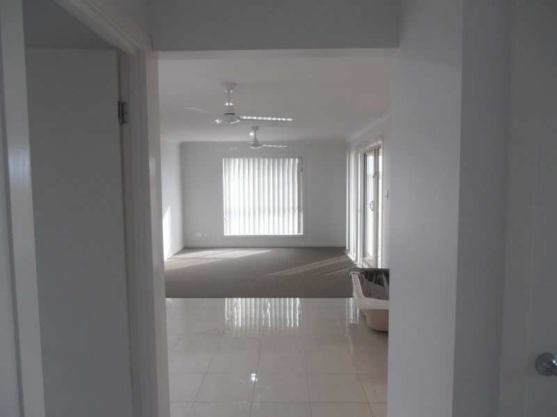 2/57 Superior Boulevard, Andergrove QLD 4740