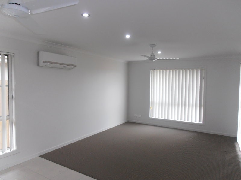 2/57 Superior Boulevard, Andergrove QLD 4740