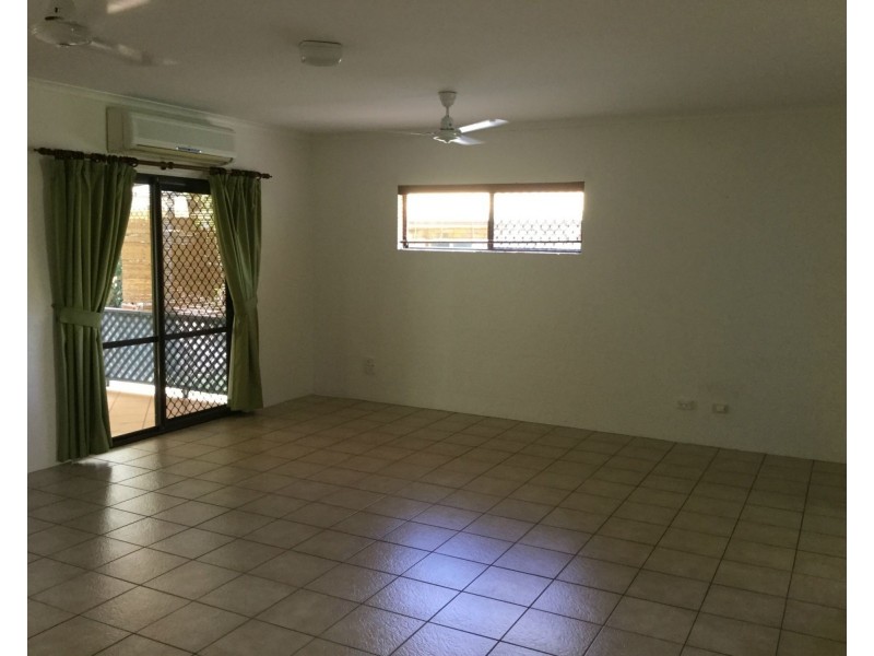 8 Kemp Street, Bucasia QLD 4750