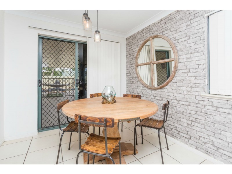 28 Katey Crescent, Mirani QLD 4754