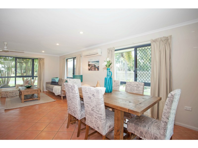 1 Wasley Court, Glenella QLD 4740