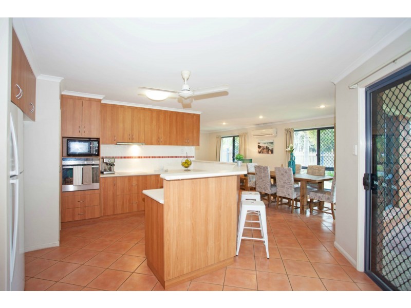 1 Wasley Court, Glenella QLD 4740