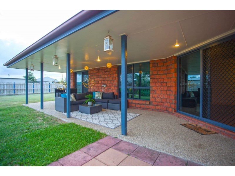 1 Wasley Court, Glenella QLD 4740