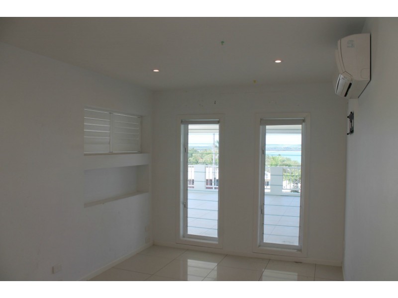 14 Albatross Street, Slade Point QLD 4740