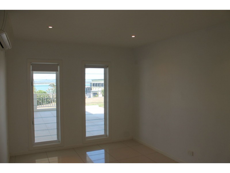 14 Albatross Street, Slade Point QLD 4740
