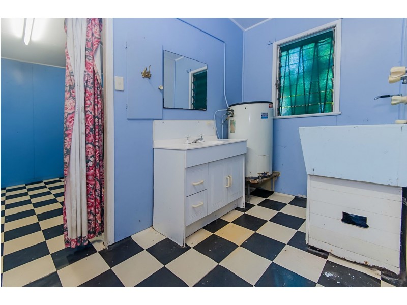 7 Nilsson Court, Bucasia QLD 4750