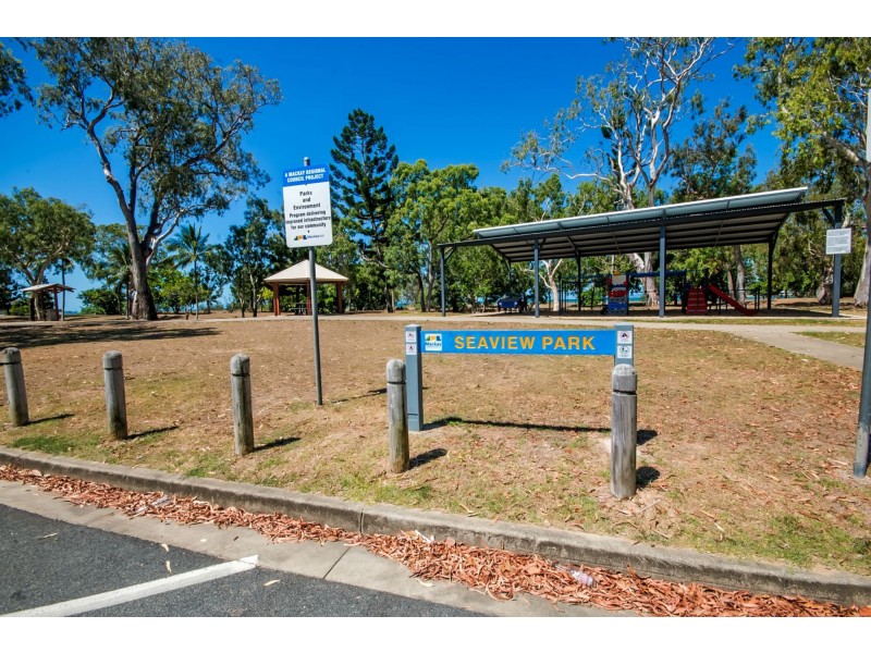 7 Nilsson Court, Bucasia QLD 4750