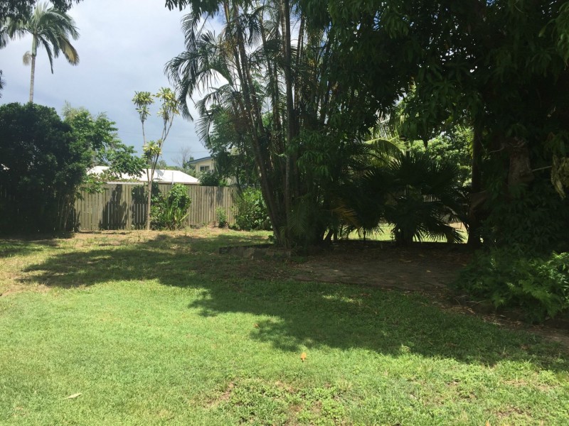3 Kenmore Street, Slade Point QLD 4740