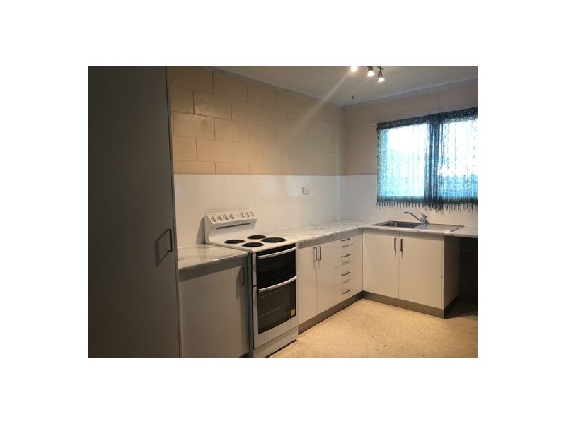 4/8 Hague Street, East Mackay QLD 4740