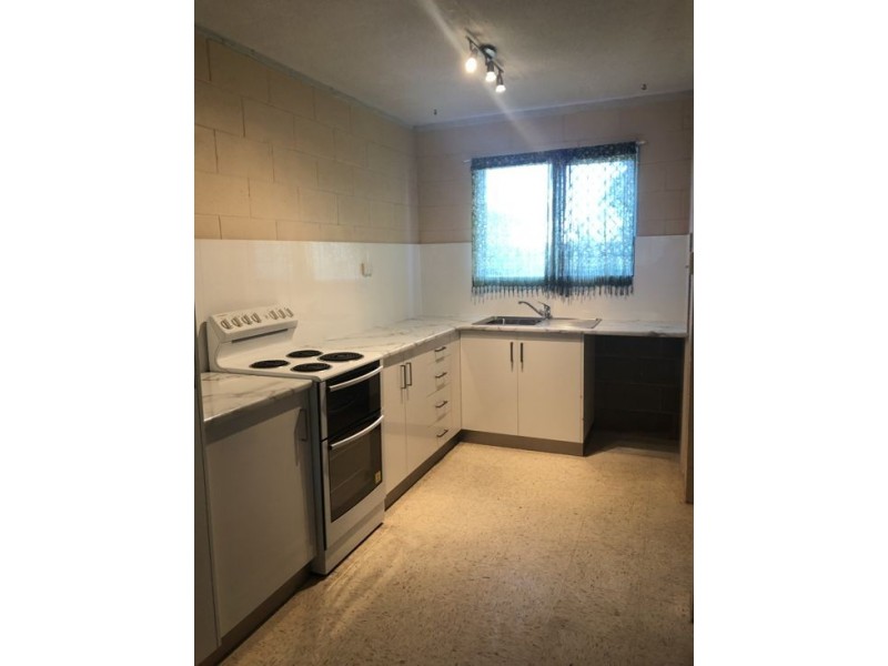 4/8 Hague Street, East Mackay QLD 4740