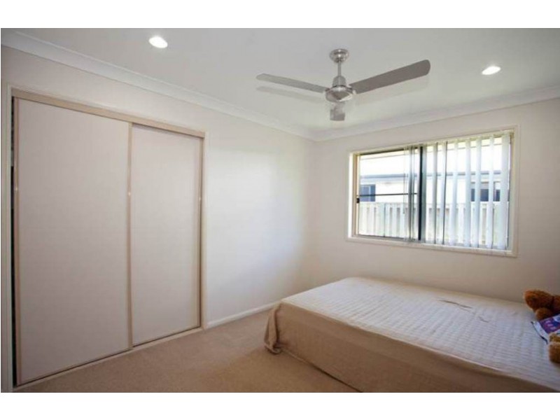 45 Whitehaven Drive, Blacks Beach QLD 4740